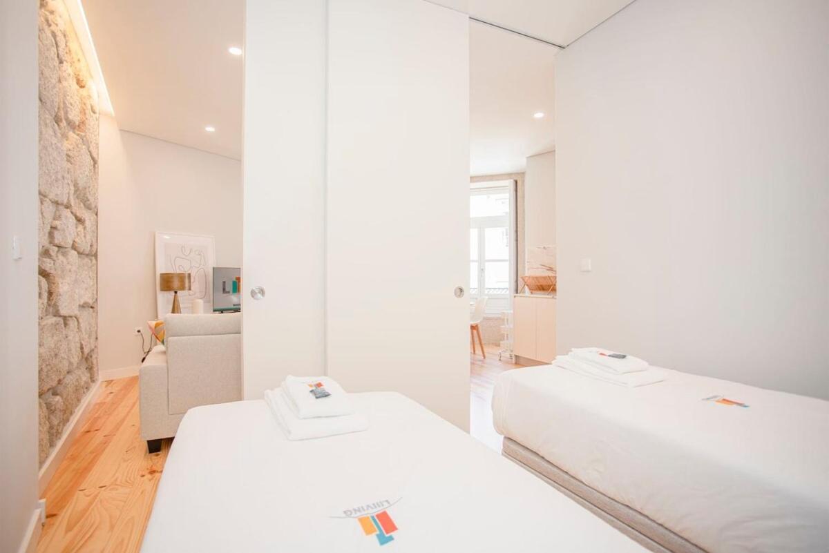 Liiiving In Porto - Aliados Stone Apartment Exterior foto